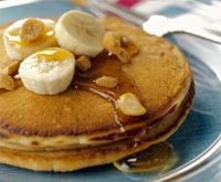 Recette de pancakes aux bananes et aux noix de pécan